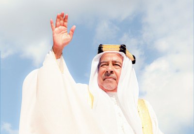 الأمير الراحل عيسى بن سلمان... مؤسس البحرين الحديثة