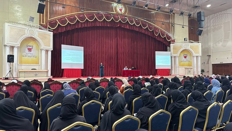 "التربية" تناقش مع المدارس تعديلات التقويم التربوي للفصل الدراسي الثاني