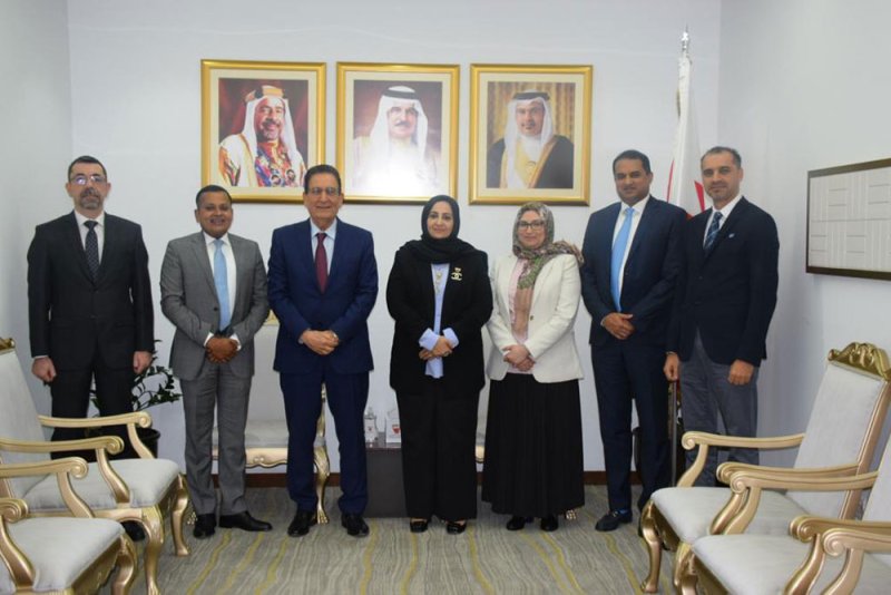 وزيرة الصحة تستقبل رئيس مجلس إدارة كيمز هيلث