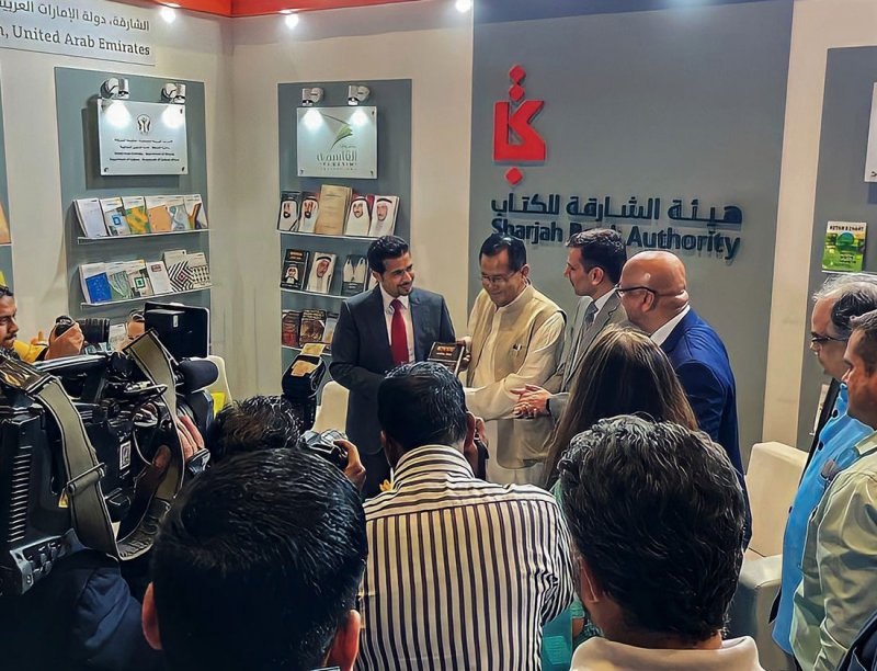 "الشارقة للكتاب" تعرض أكثر من 70 إصداراً إماراتياً مترجماً إلى الهندية في "نيودلهي الدولي للكتاب"