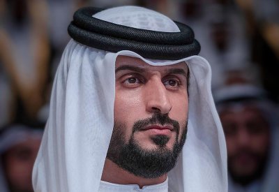 ناصر بن حمد يوجه بتخصيص ثلاث سيارات كجوائز لجمهور بطولة سموه لقفز الحواجز