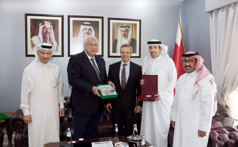 محافظ العاصمة يستقبل وفدا من مقاطعة كالوغا الروسية