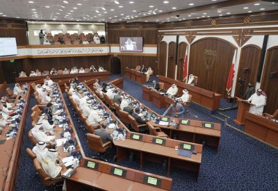 الحسيني لـ"البلاد": في أول تحرك من نوعه للمجلس.. جمع تواقيع استجواب وزير العمل