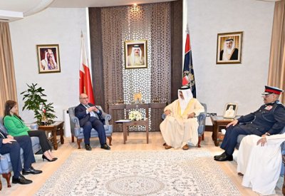وزير الداخلية يستقبل مدير عام المنظمة الدولية للهجرة ويشيد بالتعاون القائم مع المنظمة