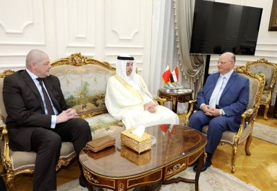 ‎راشد بن عبدالرحمن يبحث تعزيز العلاقات الثنائية مع محافظ القاهرة