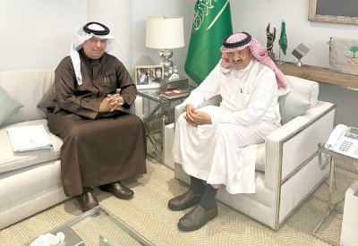سلطان بن سلمان: العلاقات البحرينية السعودية تستند على قاعدة صلبة