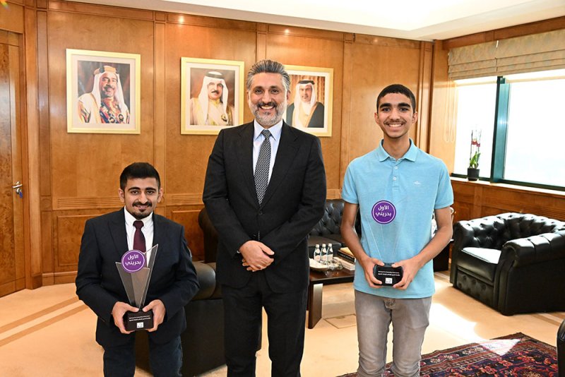 البحرين الإسلامي(BisB) يكرم الفائزين في جائزة بنك البحرين الإسلامي للإنجازات المتميزة بجوائز تصل إلى 10,000 دينار بحريني 