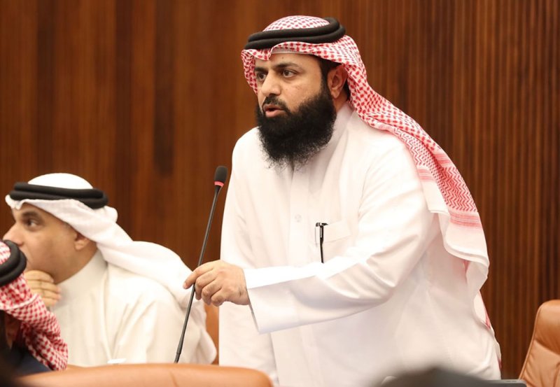 جميل ملا حسن يستفسر عن تطورات مشاريع الاستثمار في النفط والغاز والايرادات