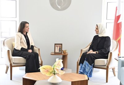 الأنصاري تستقبل نائبة المديرة التنفيذية للمكتب الإقليمي لهيئة الأمم المتحدة للمرأة