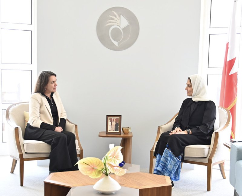 الأنصاري تستقبل نائبة المديرة التنفيذية للمكتب الإقليمي لهيئة الأمم المتحدة للمرأة