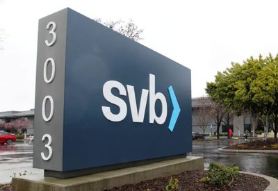 مجموعة "SVB" المالية تبحث الإفلاس كخيار لبيع الأصول
