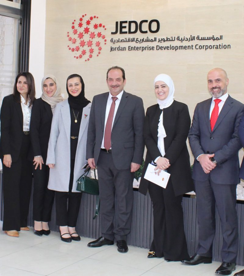 صادرات البحرين والمؤسسة الأردنية لتطوير المشاريع الاقتصادية يوقعان اتفاقية تعاون