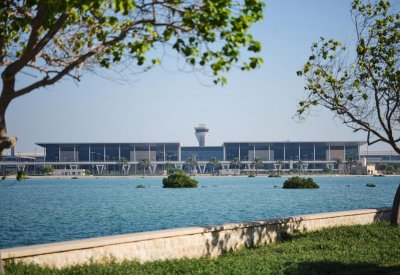 تمرين طوارئ شامل بمطار البحرين.. ووزارة الداخلية تدعو المواطنين والمقيمين إلى التعاون التام مع الجهات المعنية بهدف إجراء التمرين