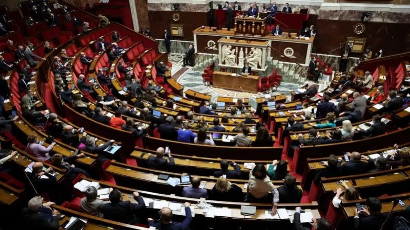 بسبب نظام التقاعد.. جلسة برلمانية لحجب الثقة عن الحكومة الفرنسية