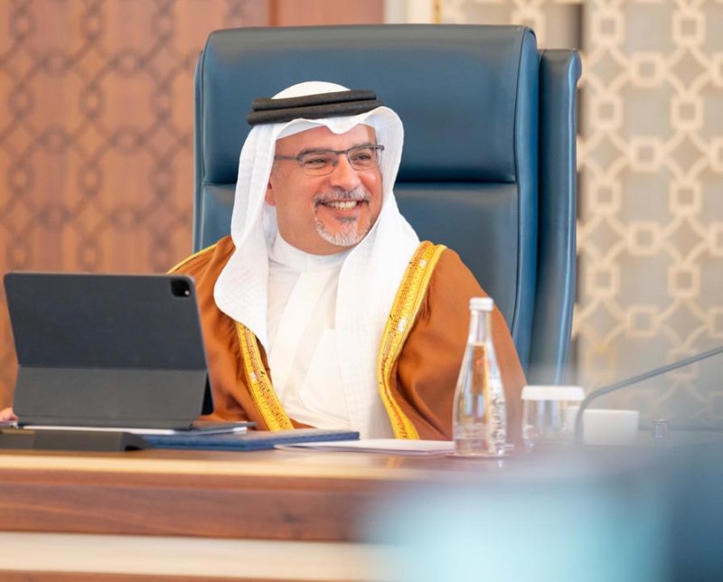 بالصور: سمو ولي العهد رئيس مجلس الوزراء يرأس جلسة مجلس الوزراء