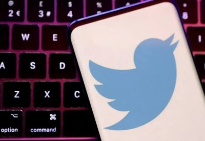 مستخدمون لـ"تويتر" يعانون مشاكل في عمل التطبيق
