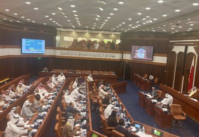 زيادة ميزانية "الاوقاف" ورفع رواتب الأئمة والمؤذنين