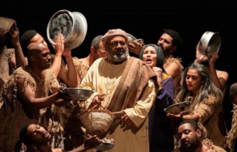 مسرحية "زغنبوت" تحصد معظم جوائز أيام الشارقة المسرحية