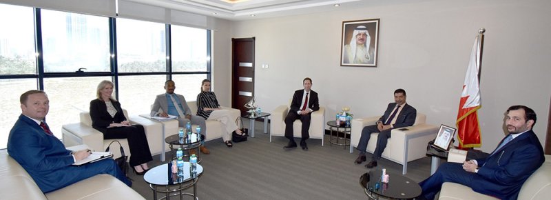 المؤسسة الوطنية لحقوق الإنسان تستقبل مدير مكتب الحرية الدينية الدولية في الخارجية الأمريكية