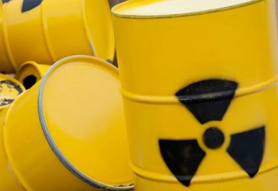 وزيرة لوحت به.. ما هو اليورانيوم الذي أشعل غضب الكرملين؟