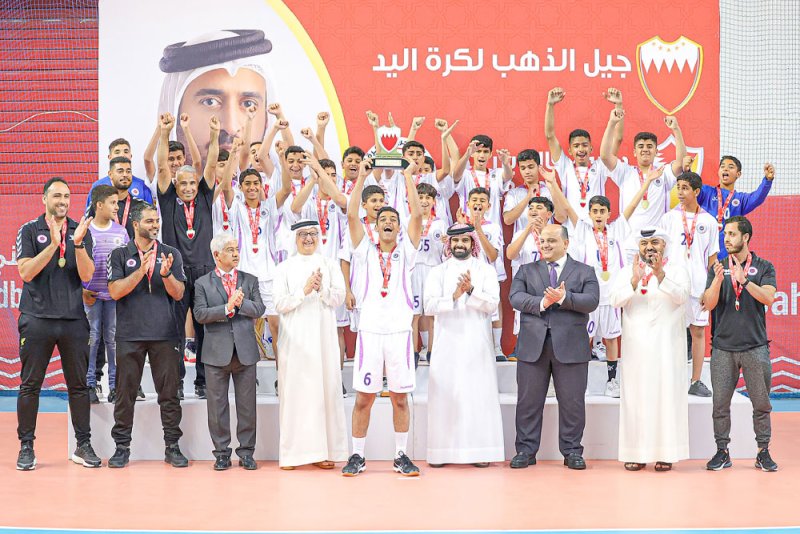 سلمان بن محمد يتوج باربار بلقب دوري خالد بن حمد لجيل الذهب لكرة اليد