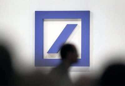 سهم "دويتشه بنك" يهبط 8.5% وسط مخاوف بشأن ديونه