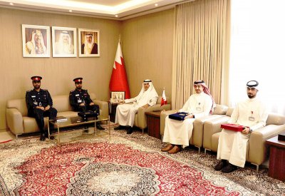 معالي الشيخ هشام بن عبدالرحمن يستقبل الحاصلين على درجة الماجستير