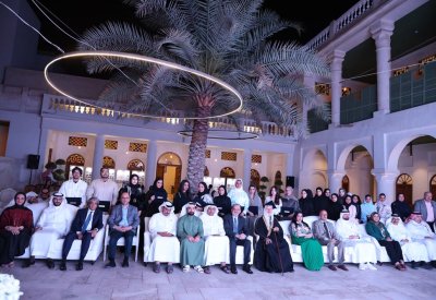 طلبة جامعة البحرين يصممون حديقة البيت العود في الذكرى المائة لتشييده