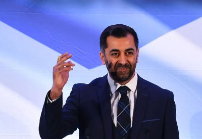 البرلمان الإسكتلندي ينتخب حمزة يوسف رئيساً للوزراء