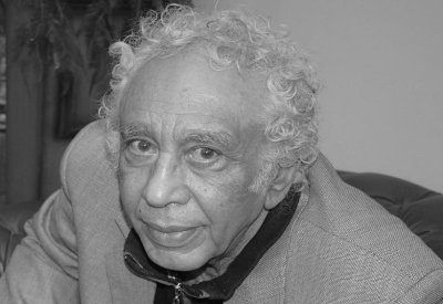 وفاة المترجم المصري الكبير السيد إمام
