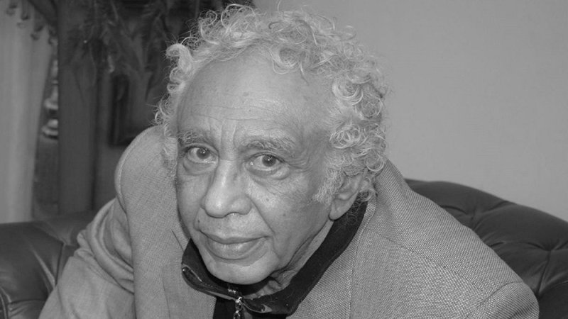 وفاة المترجم المصري الكبير السيد إمام