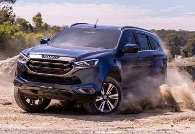 Isuzu MU-X الجديدة... أجمل السيارات الرباعية الدفع