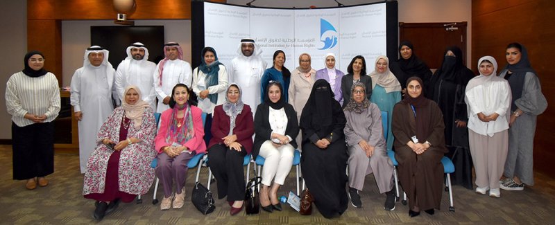 طاولة مستديرة عن تطبيق العقوبات البديلة على المحكوم عليهم من النساء