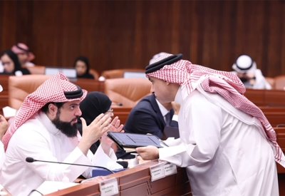 اجتماعات "مكوكية" لبحث الموازنة