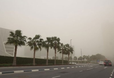 تصاعد للغبار وطقس معتدل في البحرين