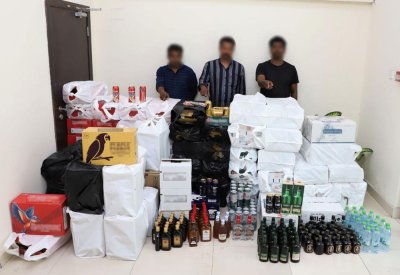 شرطة العاصمة: القبض على ثلاثة آسيويين في قضية حيازة وبيع مواد مسكرة