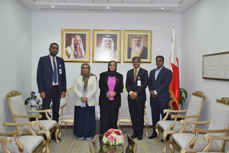 وزيرة الصحة تستقبل الرئيس التنفيذي للمستشفى الملكي التخصصي