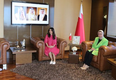 وزيرة شؤون الشباب تستقبل الفائزين بجوائز أسبوع الموضة