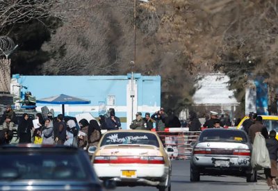 طالبان تحتجز 3 بريطانيين في أفغانستان.. بينهم سائح