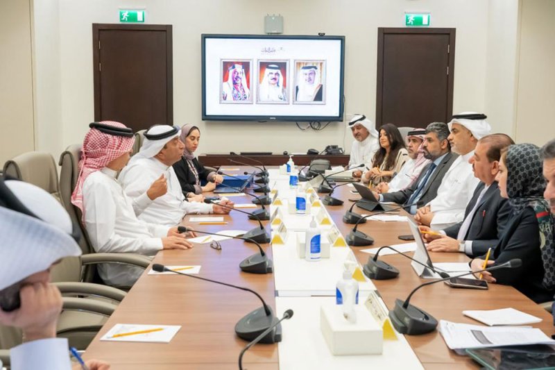 برلمانية التحقيق في أداء هيئة تنظيم سوق العمل تجتمع برئيس "غرفة التجارة" للاطلاع الى مرئياتهم