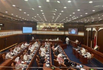 مناقشة عامة لسياسة الحكومة لرفع رواتب المواطنين