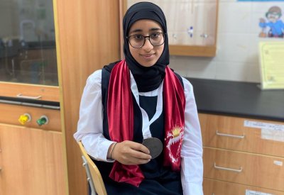مريم أمير.. طالبة متميزة في الرياضيات والكيمياء على مستوى الخليج