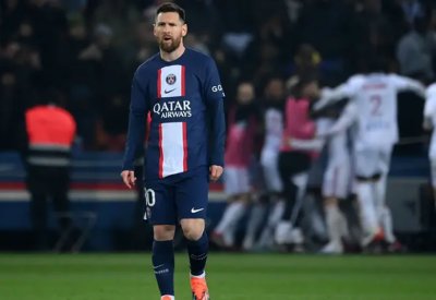 "الطلاق بات قريباً".. ميسي يرغب في الرحيل عن باريس