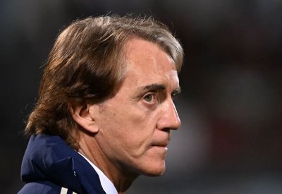 مدرب إيطاليا يحذر من تداعيات قرار الفيفا الخاص بمونديال 2026