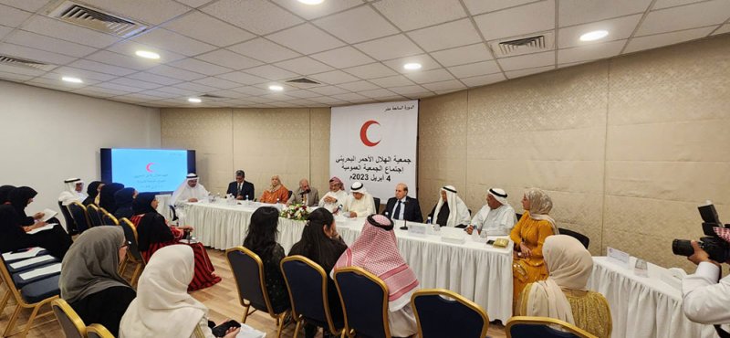 الفريق طبيب الشيخ محمد بن عبد الله رئيسا لمجلس إدارة الهلال الأحمر