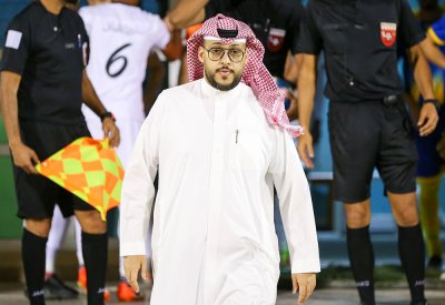 سعد العيسى مراقبًا لمباراة الوحدة الإماراتي والبرج اللبناني