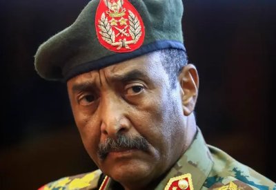 بعد تأجيل توقيع الاتفاق النهائي.. البرهان: عازمون على استكمال العملية السياسية