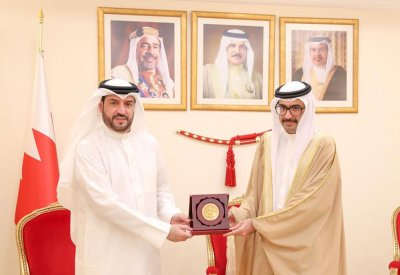 محافظ الجنوبية يؤكد حرص المحافظة على متابعة مستجدات المشاريع التي تحقق التطلعات المستقبلية والمستدامة للأهالي