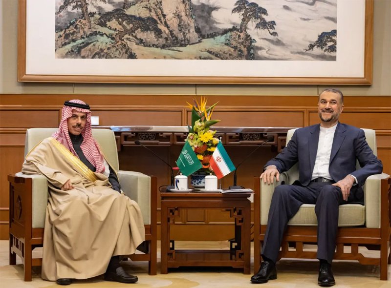 بيان سعودي إيراني مشترك.. والترتيب جار لإعادة فتح السفارات والقنصليات