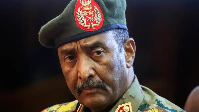 بعد تأجيل توقيع الاتفاق النهائي.. البرهان: عازمون على استكمال العملية السياسية